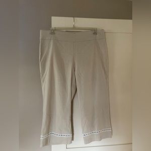 Womens plus size capri